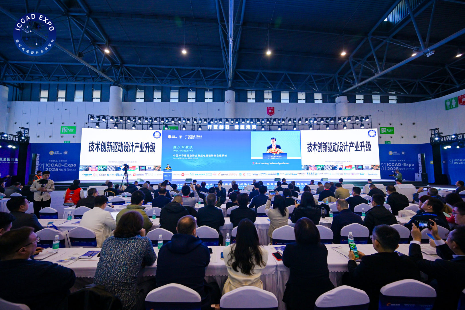 ARF_9766-opq4135585288